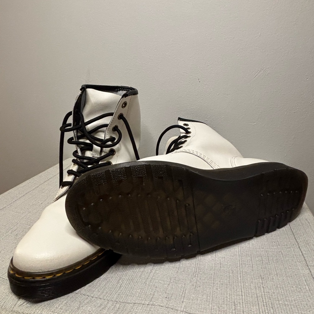 Doc Martens Combat Boots